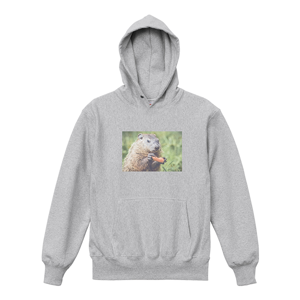 パーカー前面中央