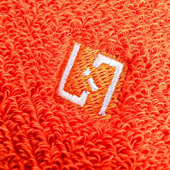 サクシアロゴリストバンドアップ