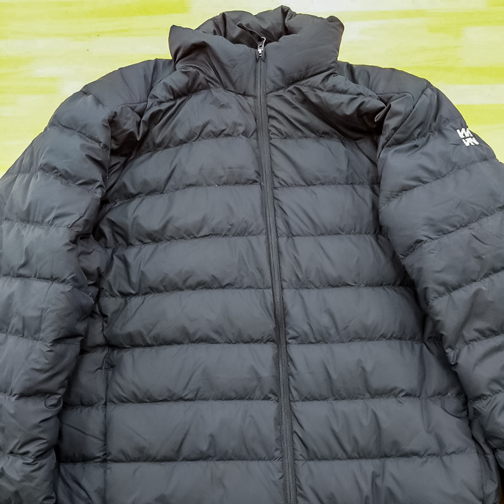 オリジナル刺繡ダウンジャケット