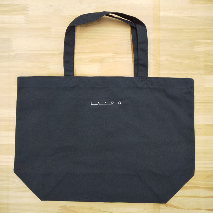 オリジナルロゴ刺繍トートバッグ（LATRO）