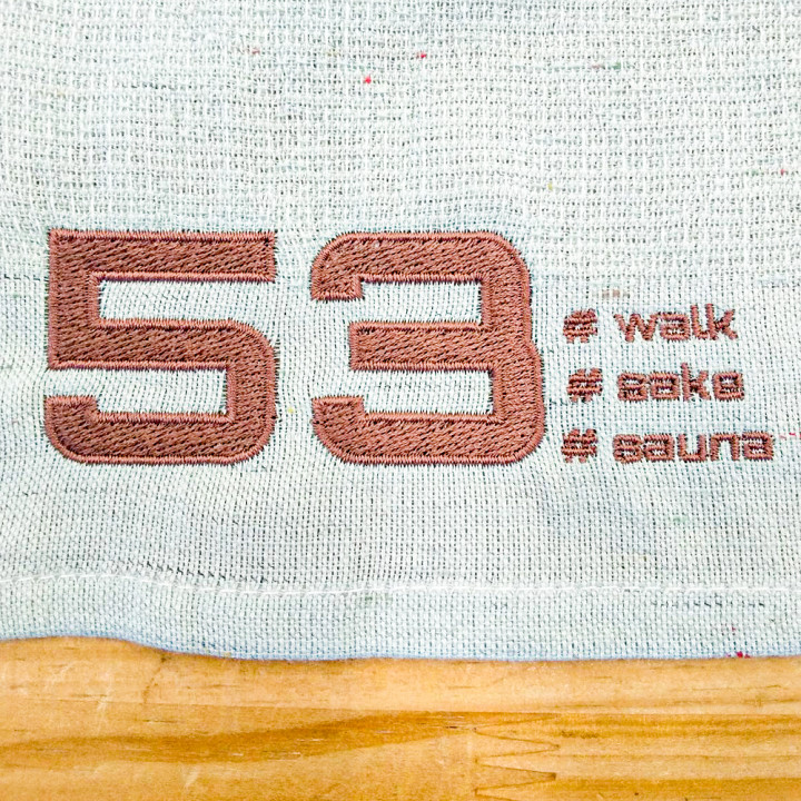オリジナル刺繡タオル「58」アップ