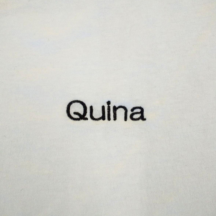 ネーム刺繡Ｔシャツ「Quina」アップ