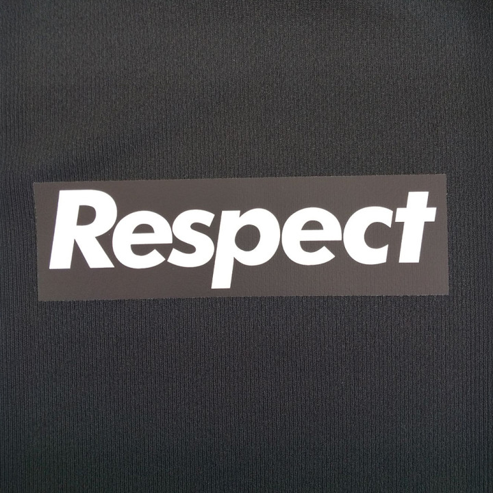 DTF転写プリント「Respect」白ロゴデザインアップ