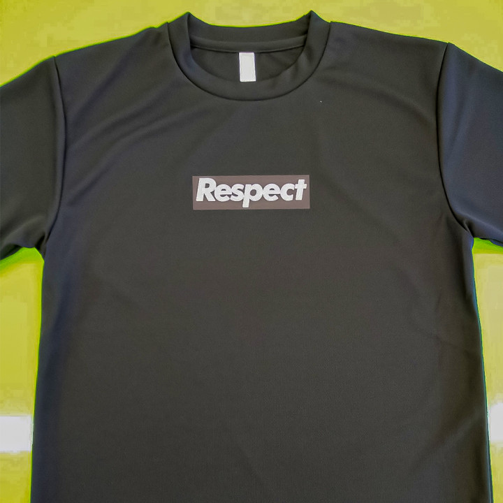 DTF転写プリント「Respect」白ロゴデザイン