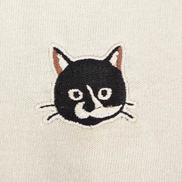 オリジナル刺繡Tシャツ「ネコイラスト」アップ