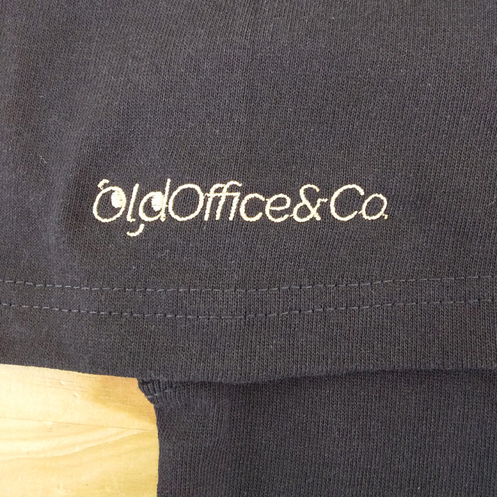 オリジナル刺繡＆シルクプリント「Old Office」袖アップ