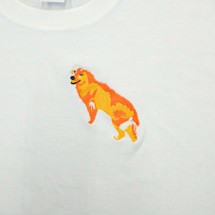 オリジナル刺繡・DTF転写プリントTシャツ「犬」刺繍アップ