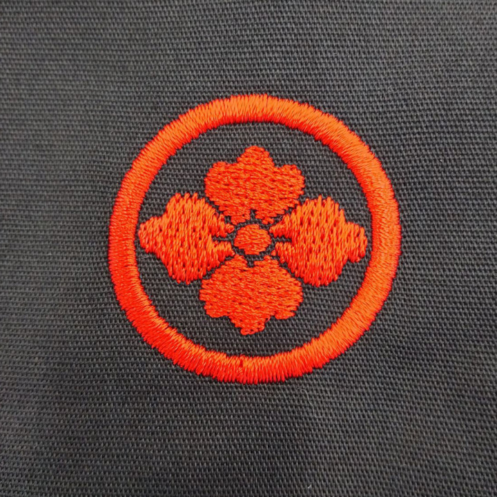 刺繍スタジアムジャケット「寿司吉」背面アップ