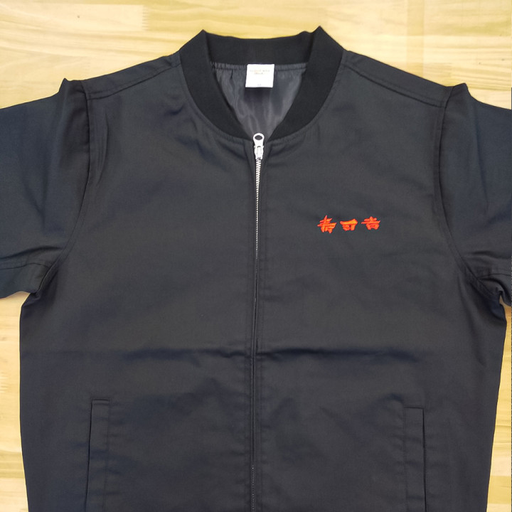 刺繍スタジアムジャケット「寿司吉」前面