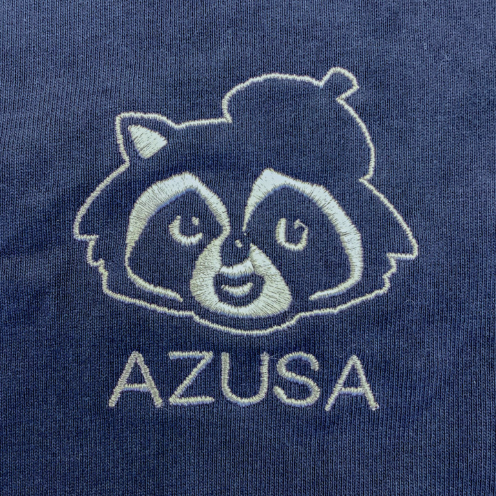 オリジナル刺繡＋ネーム刺繡カーディガン「アライグマ」アップ