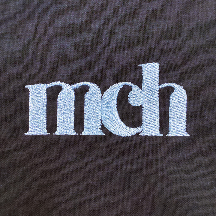 オリジナル刺繡巾着「mch」アップ